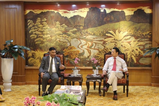 VCCI Vice President Receives Honorary Consul of Vietnam in Nepal