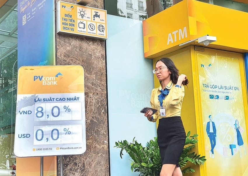 Further fall projected for interest rates
