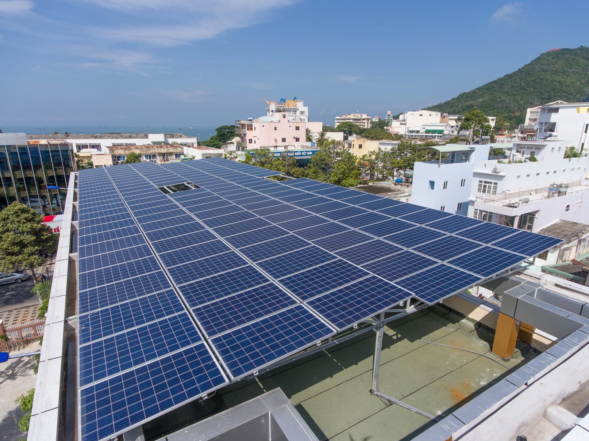 MoIT aims to incentivise private solar energy for home and office