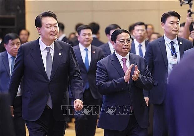Vietnamese, RoK leaders attend Vietnam-RoK business forum