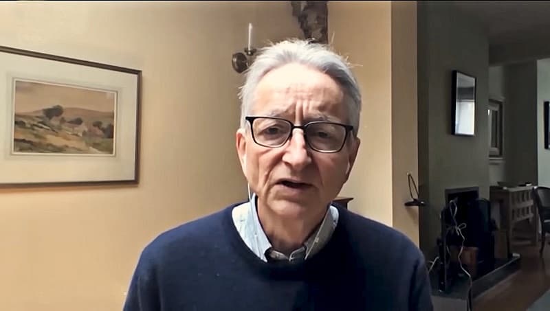 'Godfather of AI' urges governments to stop machine takeover