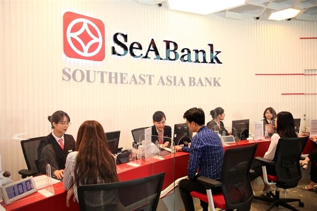 Vietnamese banks target international safety standards under Basel III