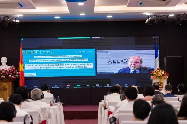 Vietnam-France 2023 Economic Forum: Towards green and sustainable development