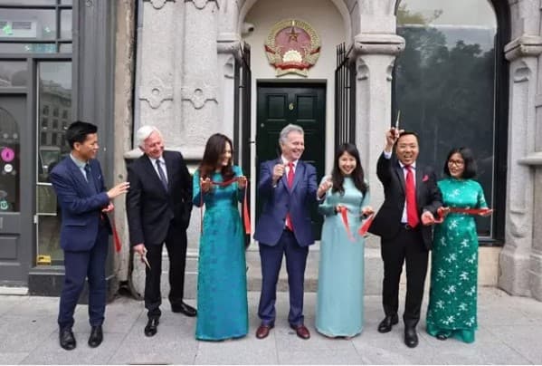 Ceremony to inaugurate Honorary Consulate Office of Vietnam in Dublin