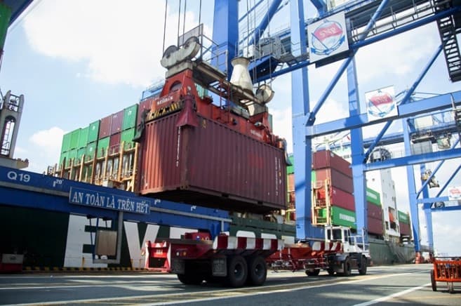 Three scenarios put forward for national economy in 2023