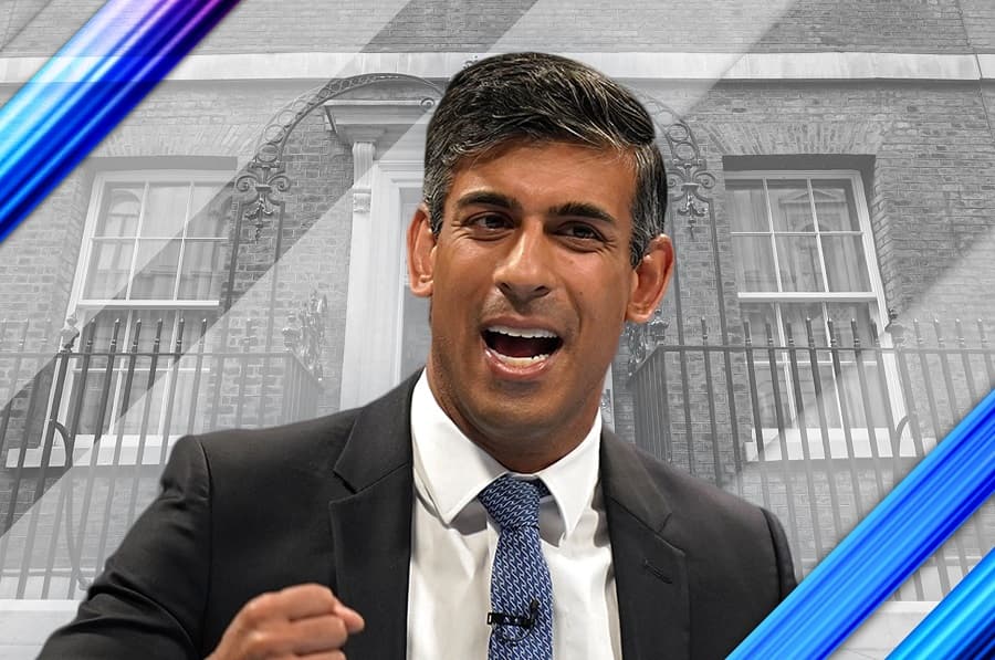 Are politics important for the pound once more?