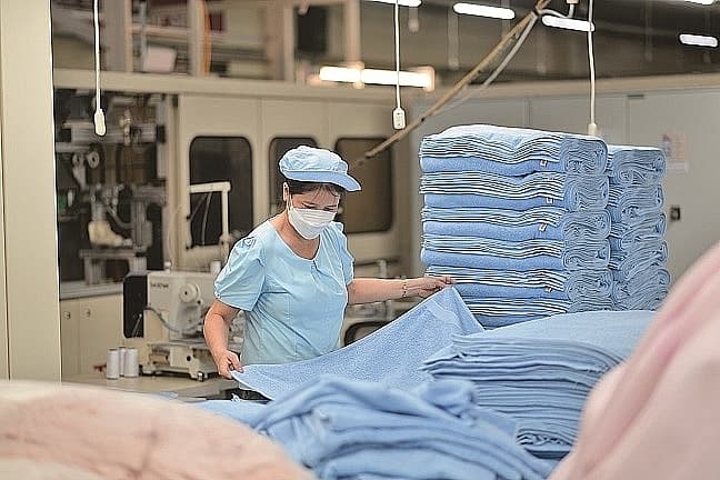 Textiles and garments face "double" difficulties: Lack of orders, unit prices are deeply reduced