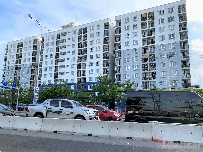 Raising cash flow for social housing construction