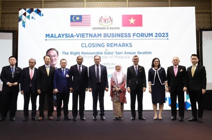 Further promote economic and trade cooperation between Vietnam and Malaysia.