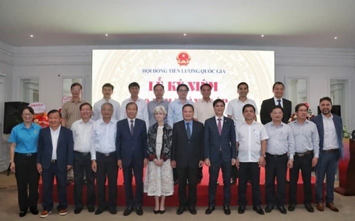 The 10th Anniversary of the Establishment of the National Salary Council