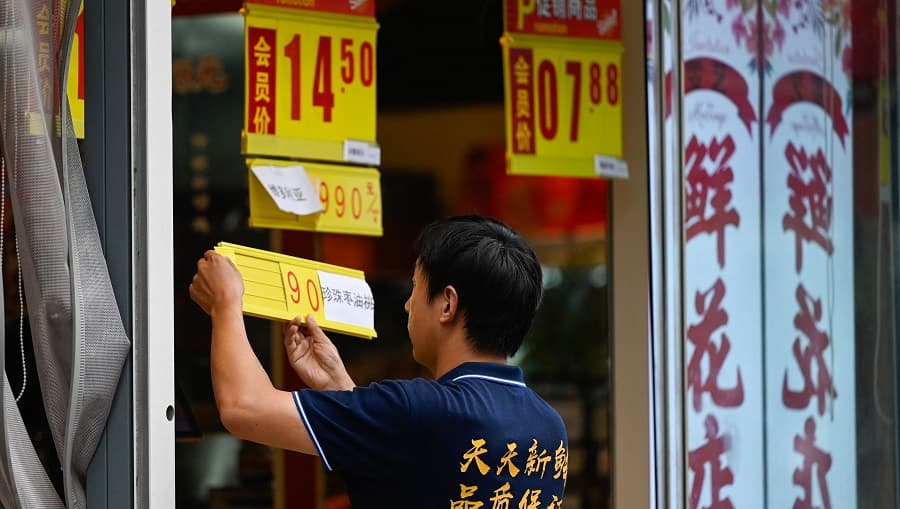 Will the world go back to the pre-Covid deflation era?
