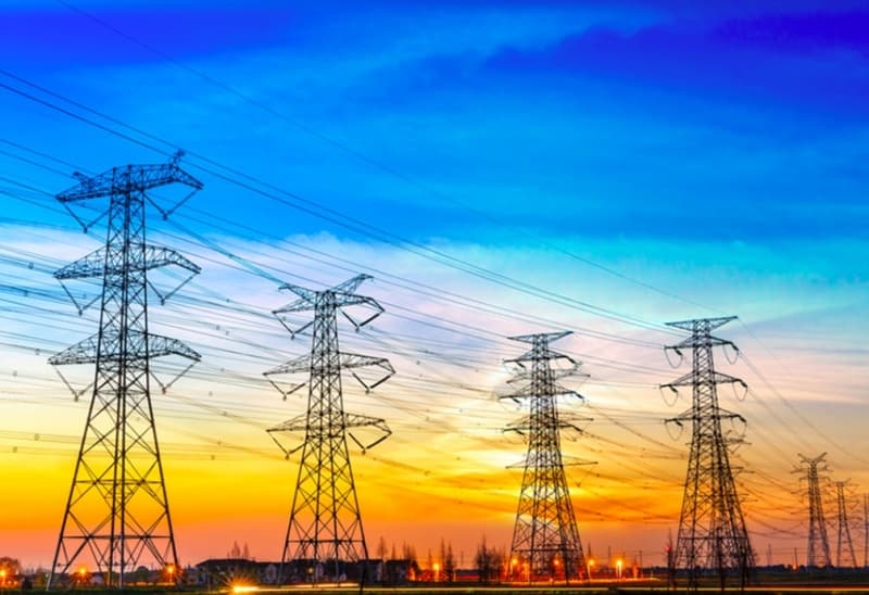 PM requests efforts to start the construction of new electricity line