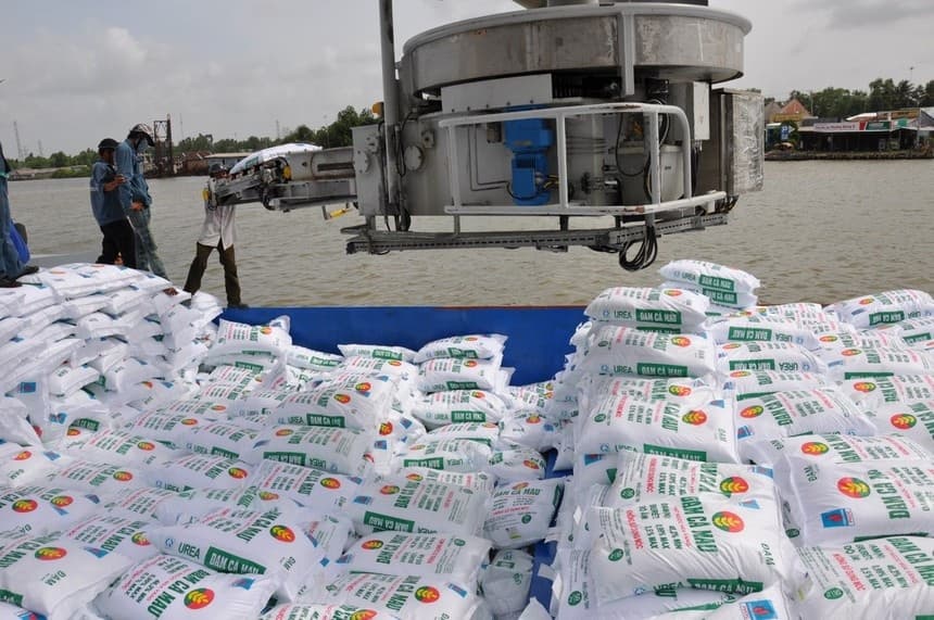 Fertiliser sector envisions sunny prospects