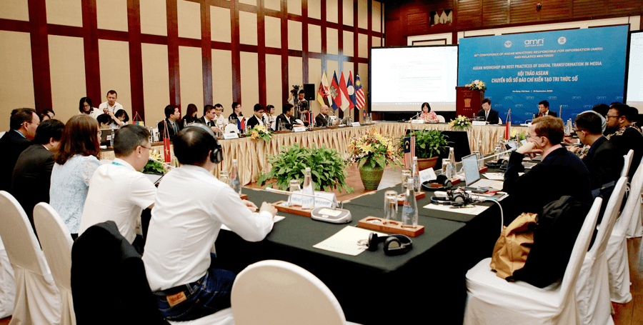 Vietnam's journalism faces revenue drain to global platforms
