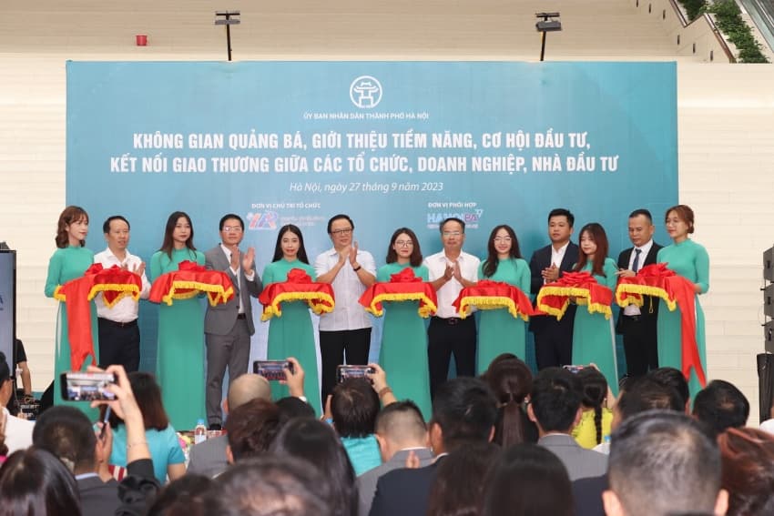 Hanoi promotes trade and investment potential to investors