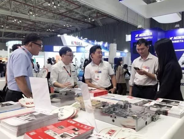Vietnam is promising destination for industrial production shift: Experts