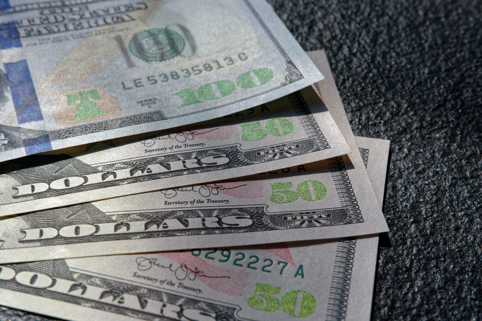 Vietnamese businesses step up investments in overseas markets