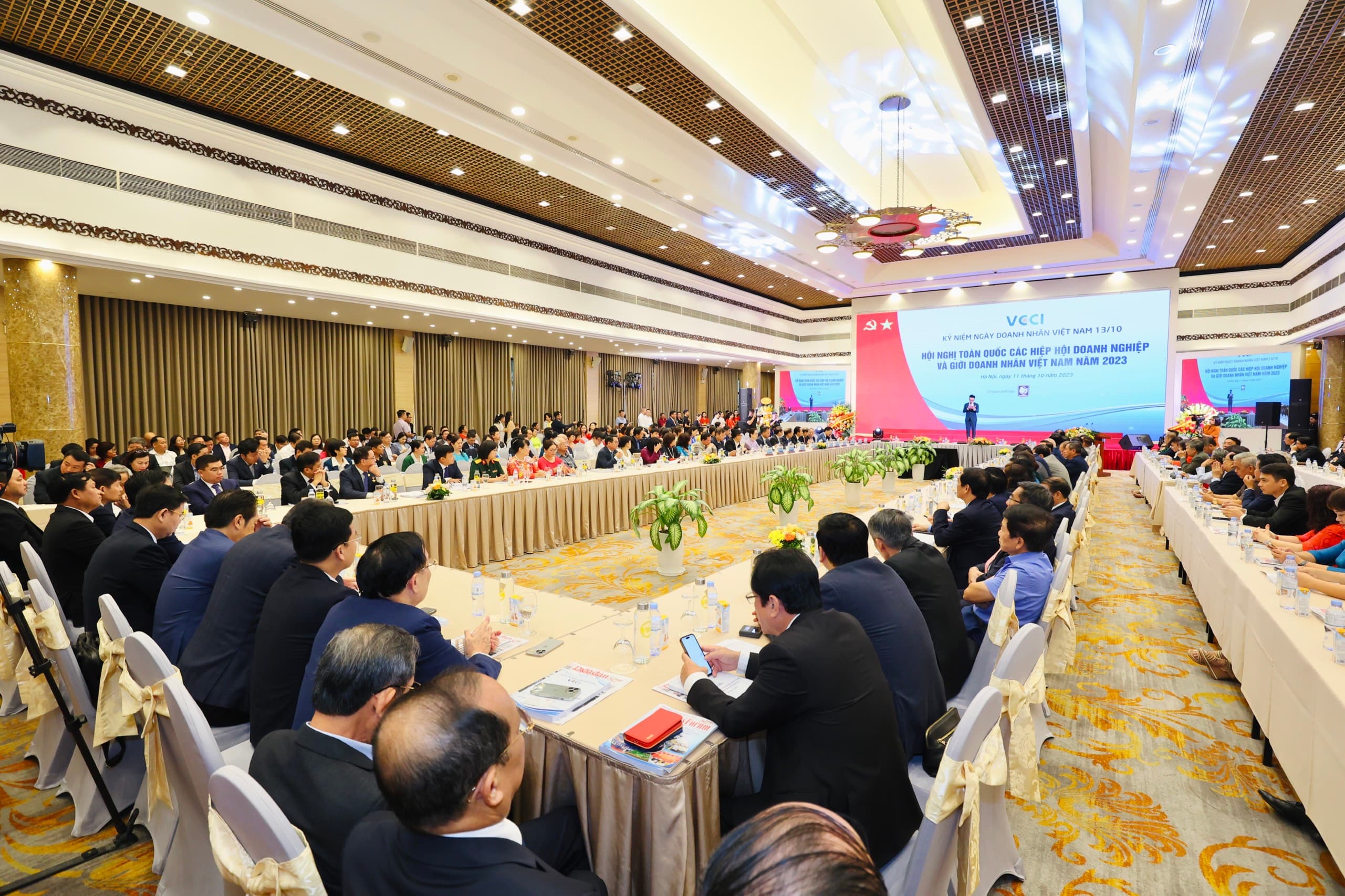 National Conference of Vietnamese Entrepreneurs and Business Associations