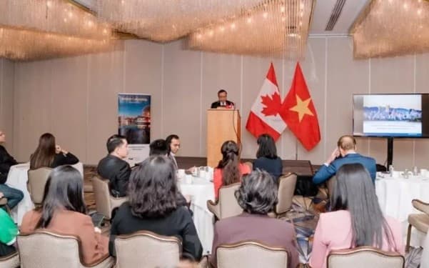 Canadian firms look into opportunities in Vietnam