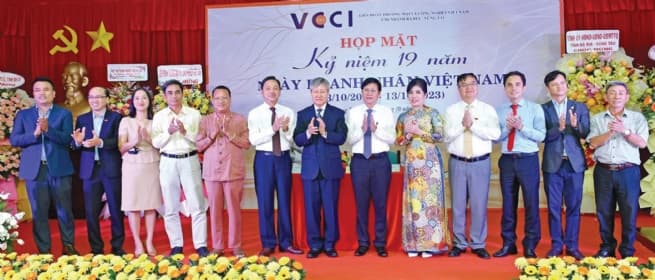 VCCI Vung Tau Aligns with Party and State Policies on Economic and Business Development