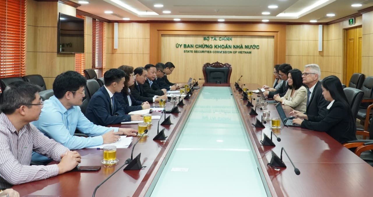 FTSE Russell meeting reveals optimism on Vietnam's stock market upgrade