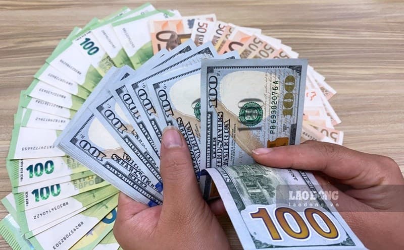 What is the outlook for the US dollar/yen?