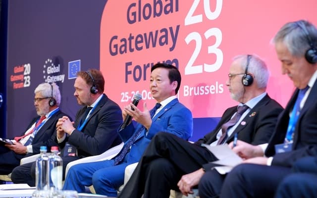 Renewable Energy, Green Hydrogen – Solutions to Climate Change