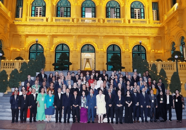 President Vo Van Thuong welcomes IFRC delegates in Hanoi