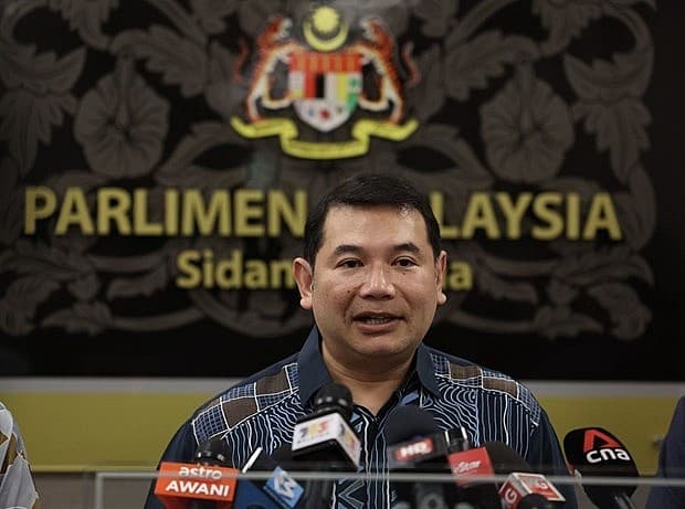Malaysia plans new wage scheme for low-income workers