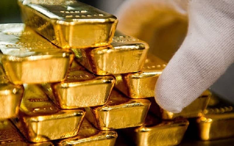 What are the prospects for gold prices in 2024?