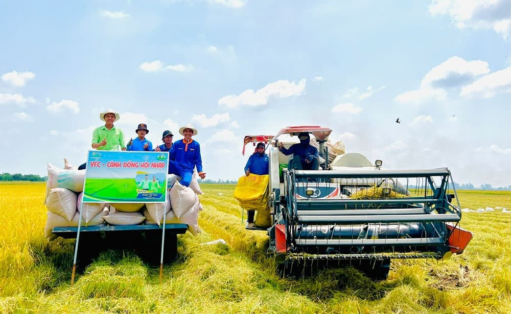 Sustainable agriculture and the indispensable human factor