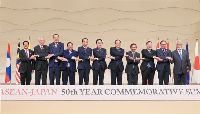 50-year ASEAN-Japan Commemorative Summit Reinforcing Golden Friendship, Opening Golden Opportunities in New Period