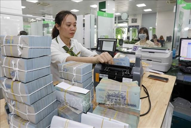 Banks repurchase significant amount of bonds before maturity