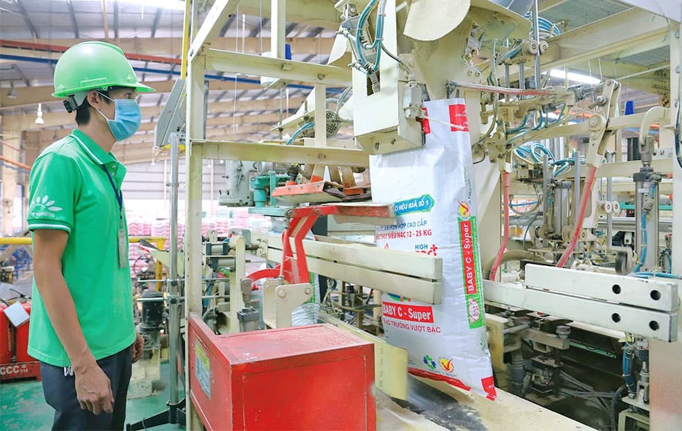 Feed firms display sourcing initiative