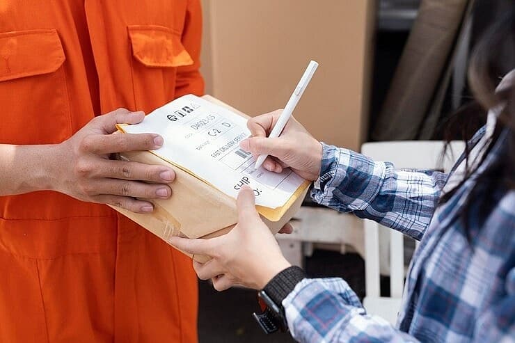 Competition rising for e-commerce postal services