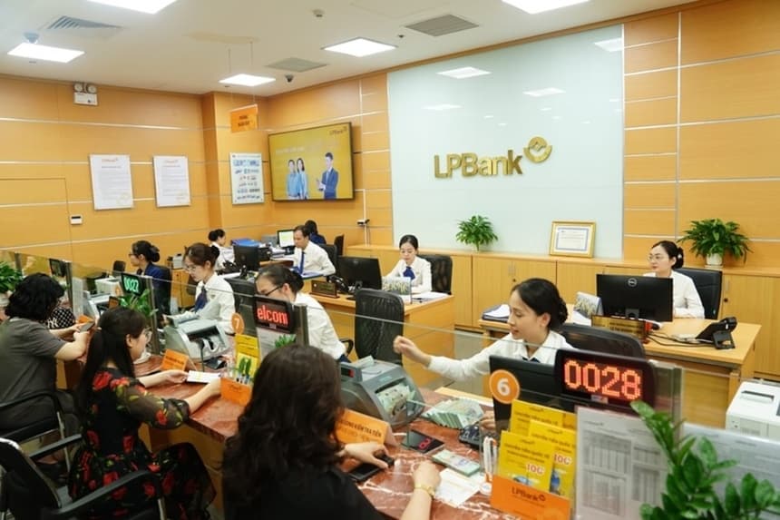 Banks to maintain stock dividend payouts for capital boost and cash flow growth