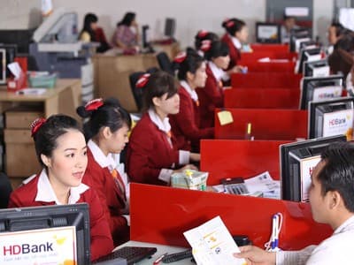 Shares rebound following a three-day downturn