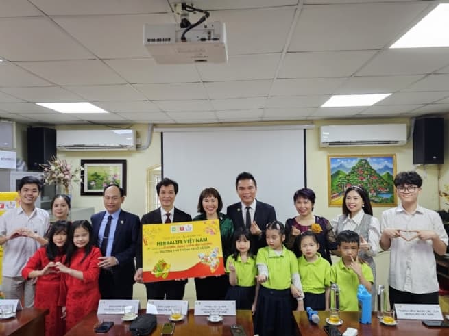 Herbalife Vietnam Organizes Annual Lunar New Year Celebrations for over 1,300 Children at Eight Casa Herbalife Vietnam Centers