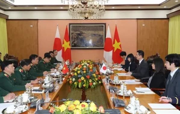 Vietnam, Japan hold 10th defence policy dialogue committing to stronger ties