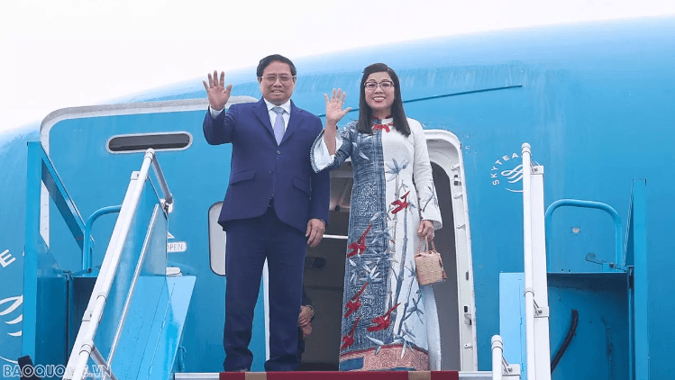 Prime Minister leaves Hanoi for ASEAN-Australia Special Summit, official visits to Australia, New Zealand