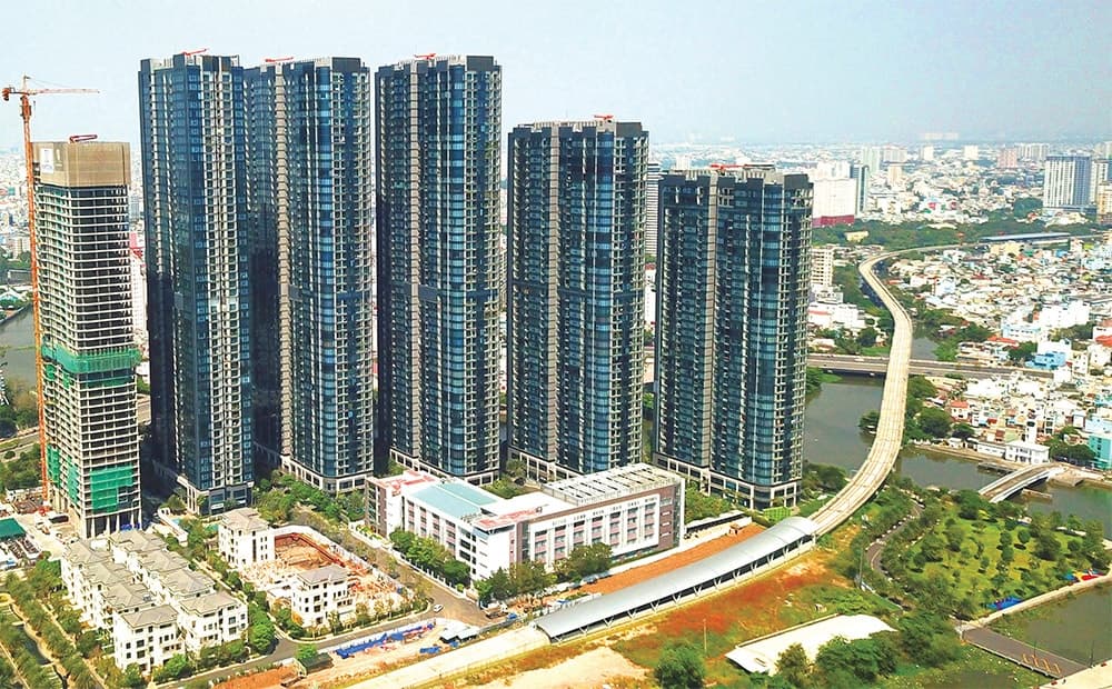 Difficulties gradually on the wane in real estate sector