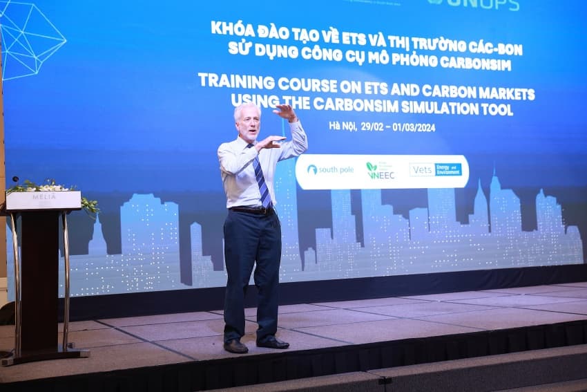 Hundreds participate in ETS and carbon-market training