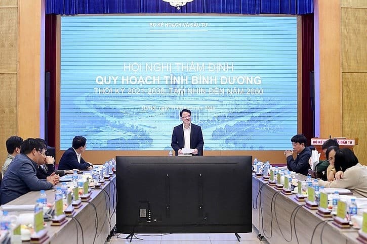 Binh Duong plans to become favourable destination for investors