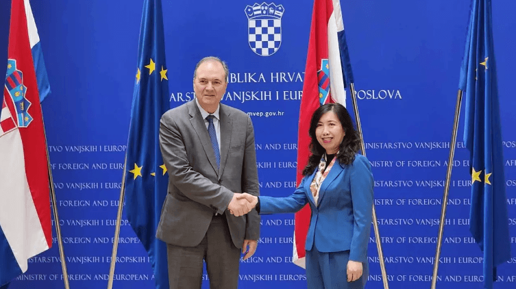 Vietnam, Croatia Foreign Ministries hold political consultation promoting cooperation