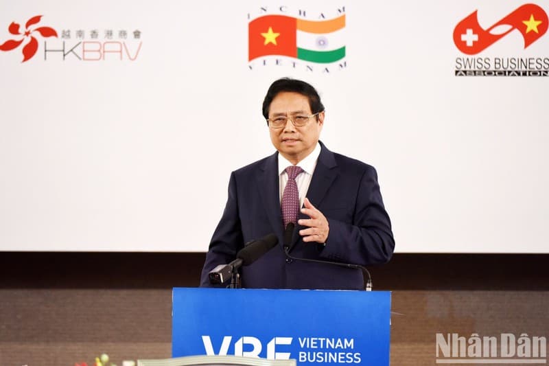 Prime Minister highlights pioneer role of FDI firms in green growth