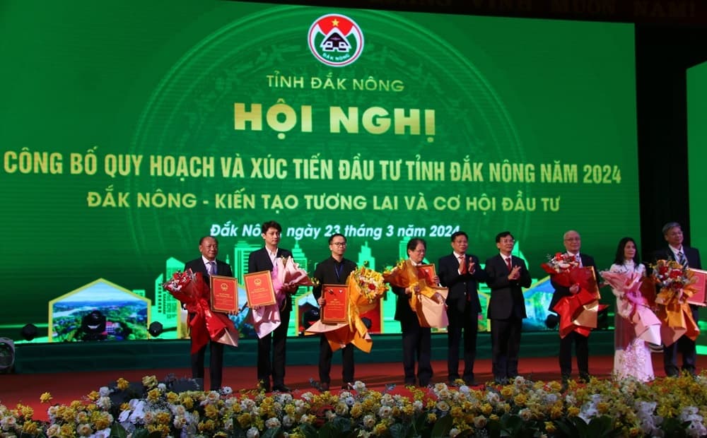 Dak Nong province lures eight projects worth more than $8.4 billion