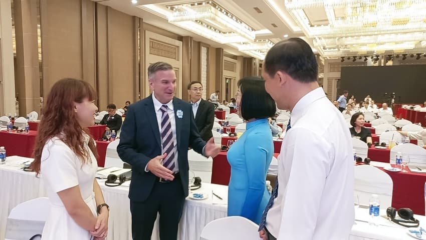 Dong Nai meets with foreign-invested enterprises