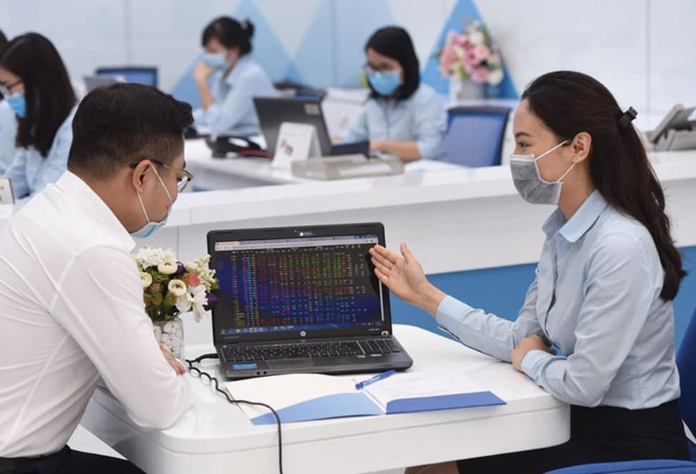 Wary of bank stocks