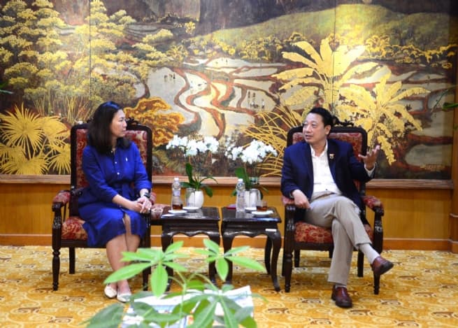 VCCI Pledges Support for Heineken's Sustainable Development in Vietnam