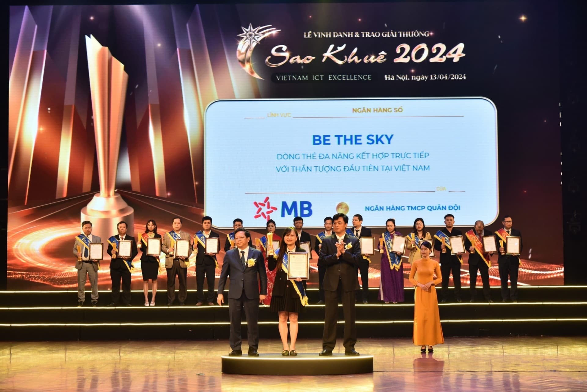 MB secures prestigious software and IT service awards
